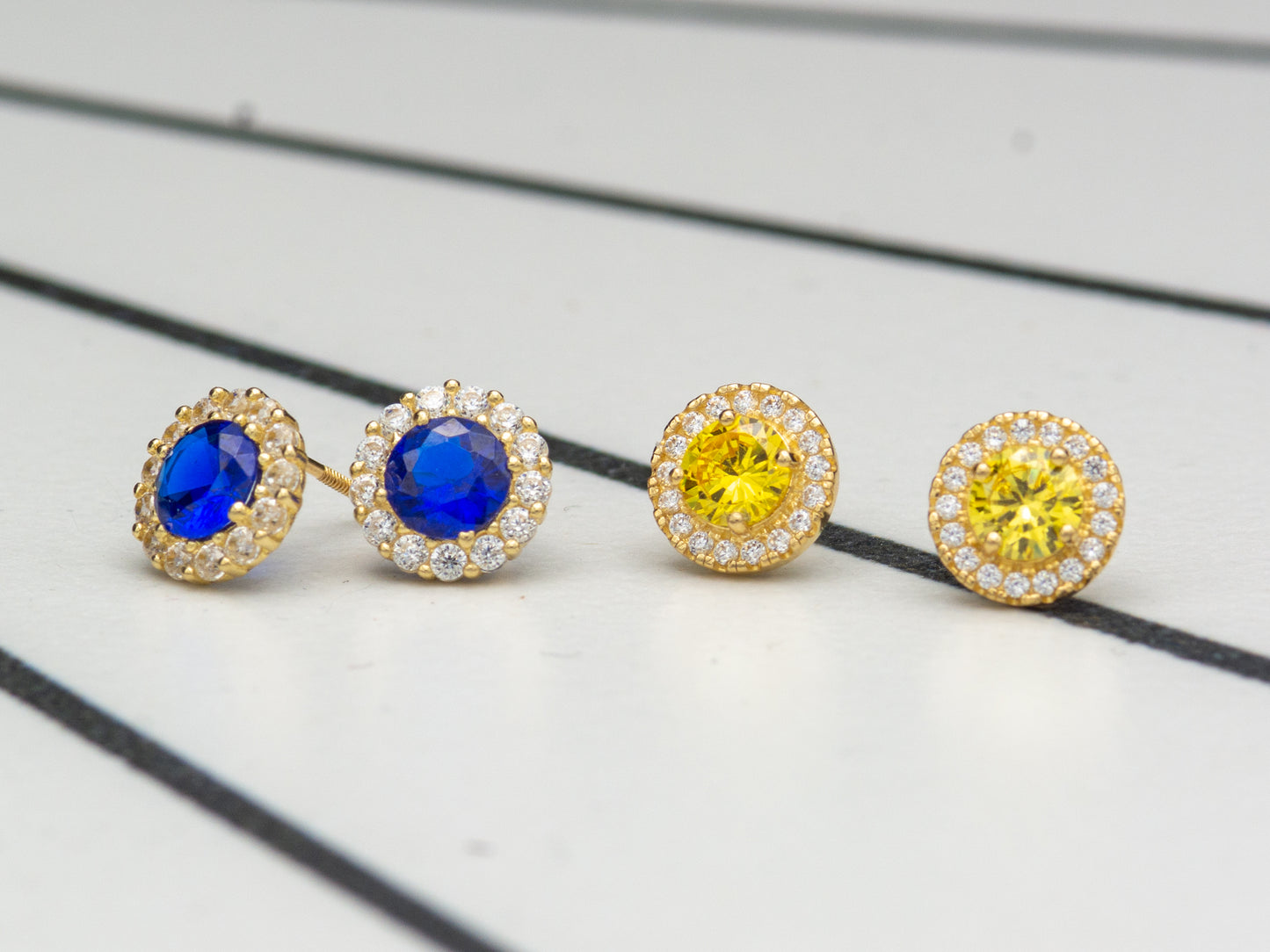 14k solid gold Round Simulated Diamond Yellow Green Blue With CZ stud earring