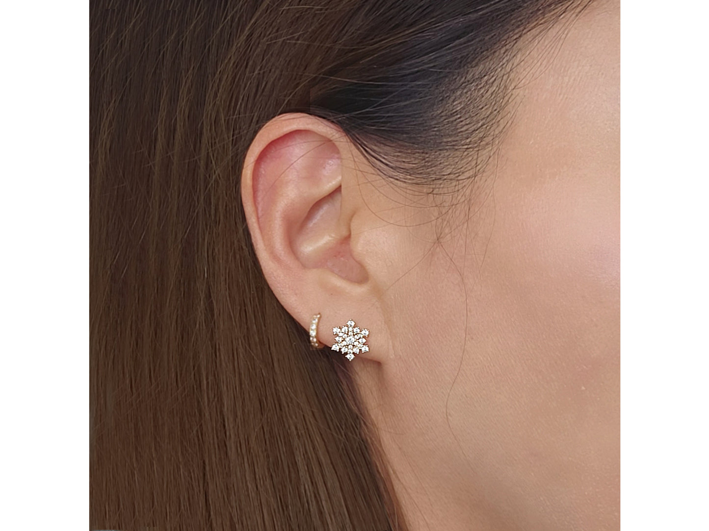 14k solid gold Snowflake Stud earring