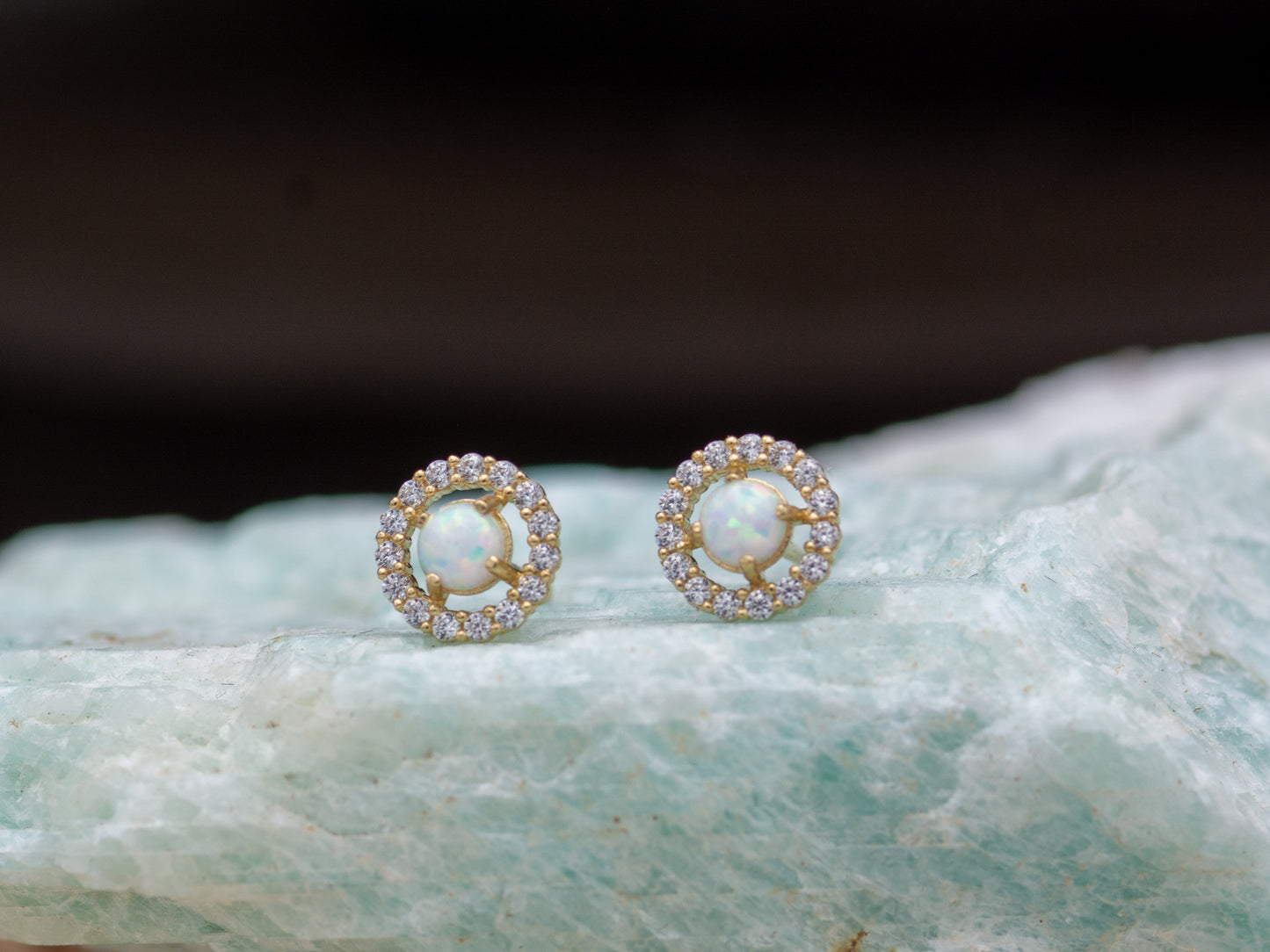 14K Solid Yellow Gold CZ Lab Opal Round Stud Earring