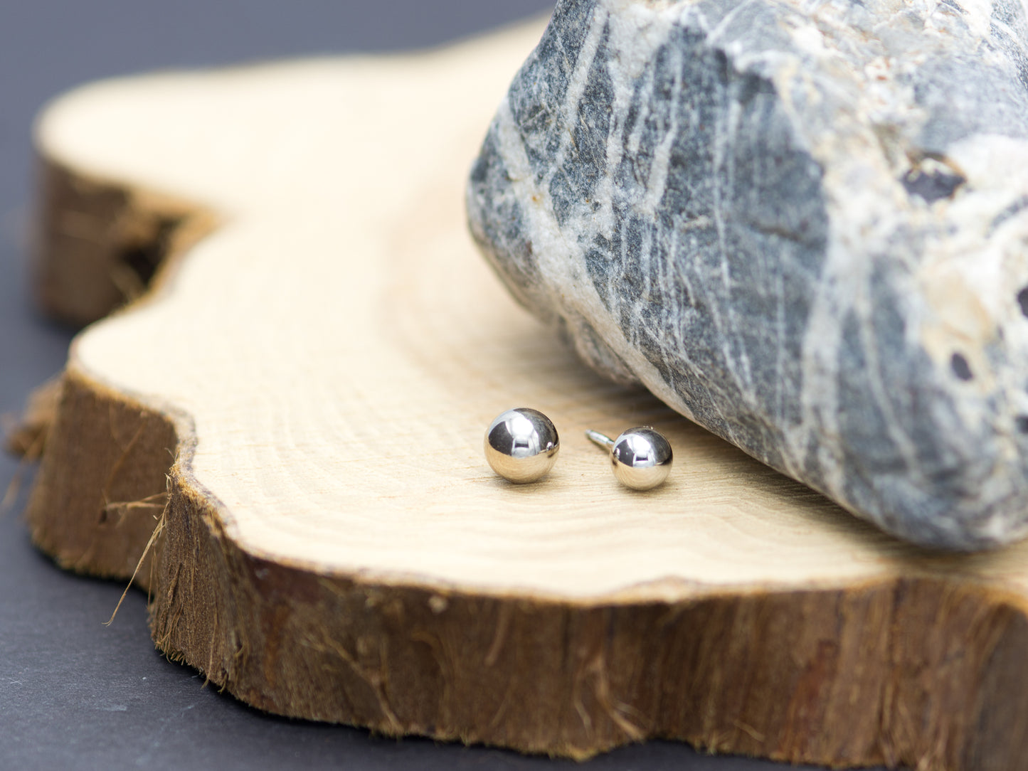14K Gold Round Ball Earrings