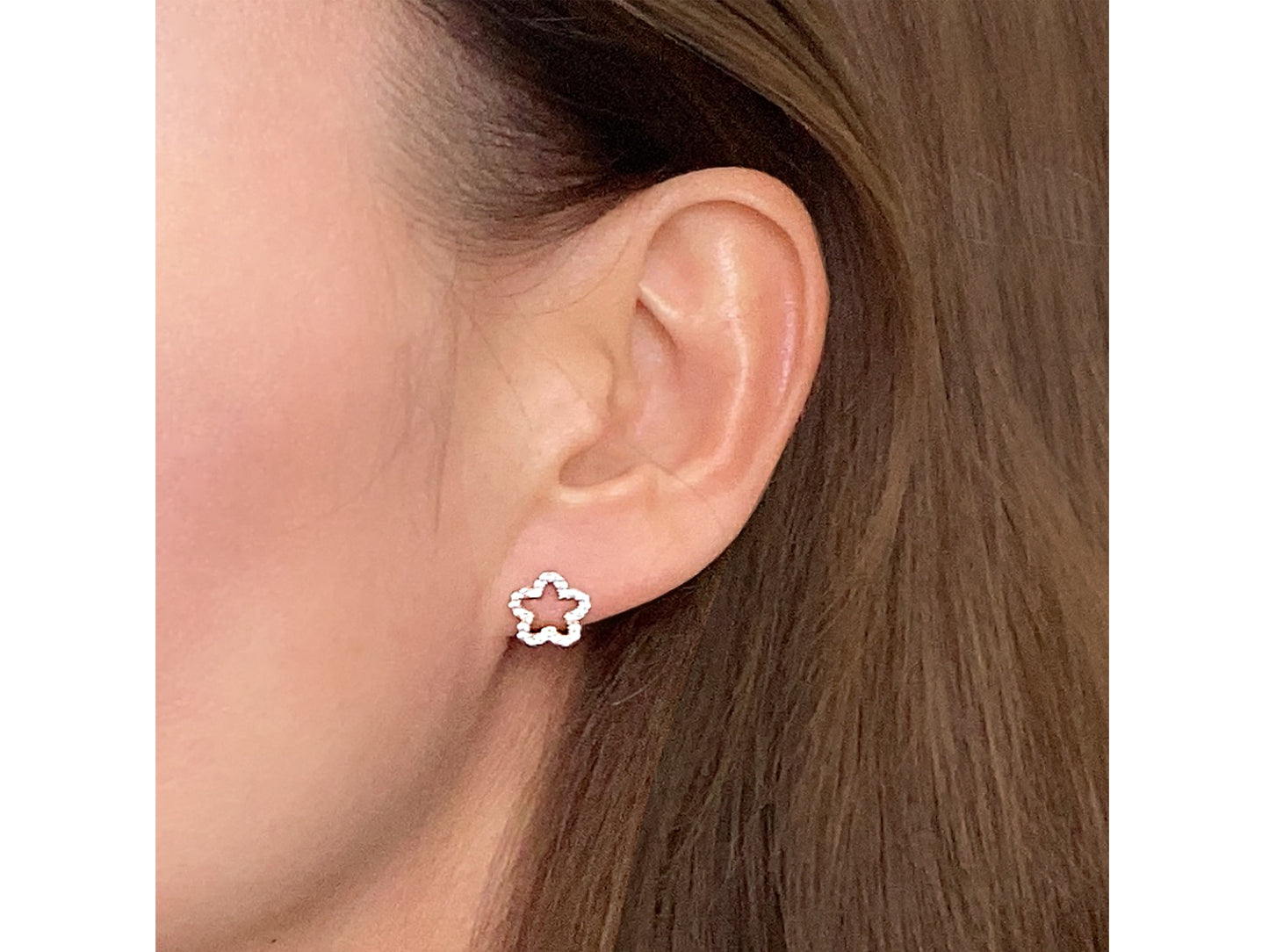 14K Solid Gold Hollow Flower 14K Floral stud earring