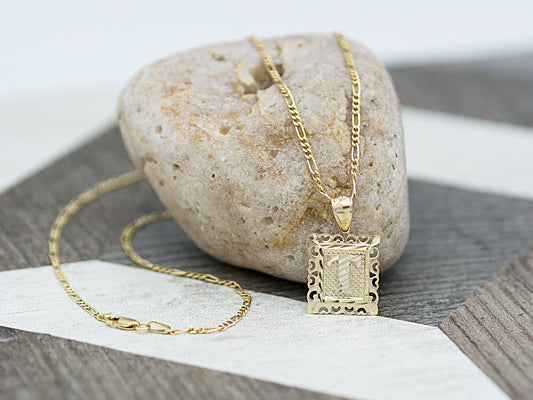10K Solid Gold Medal Initial Alphabet Letter Frame Figaro chain Necklace
