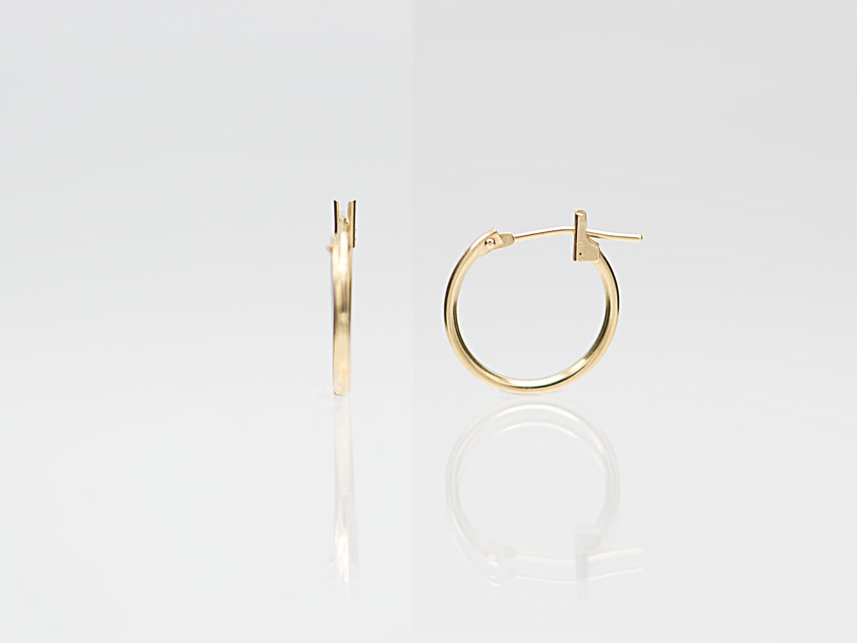 14K Gold Round Hoop Earrings