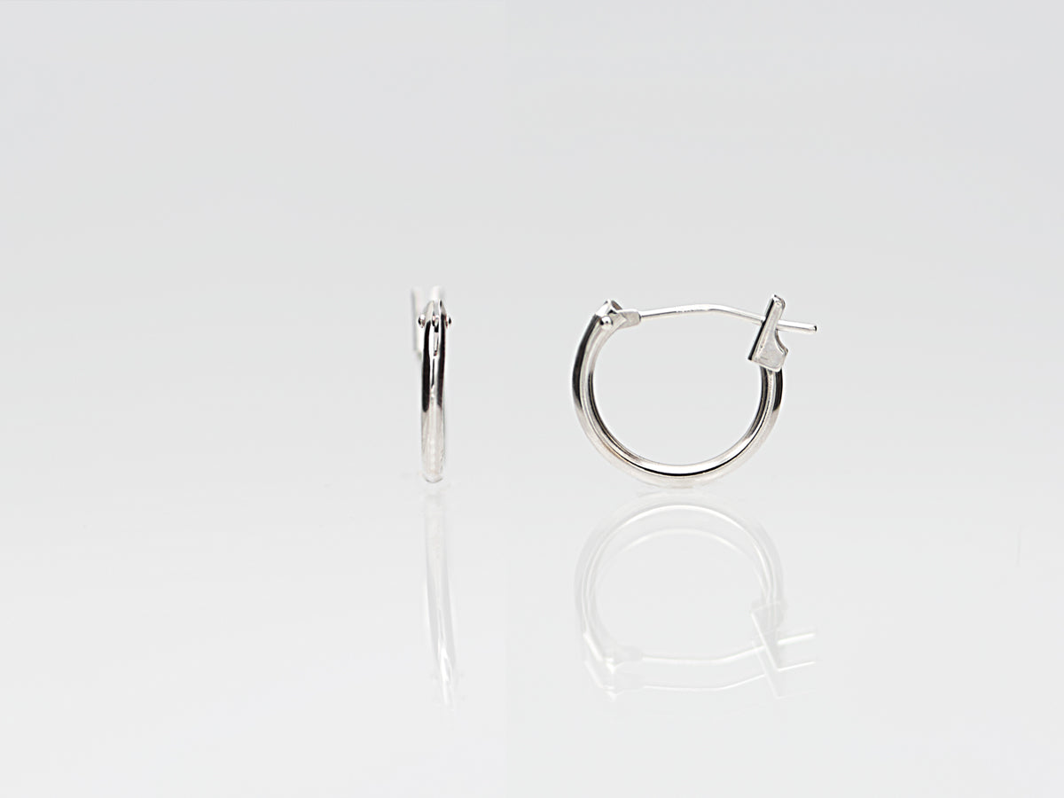 14K Gold Round Hoop Earrings
