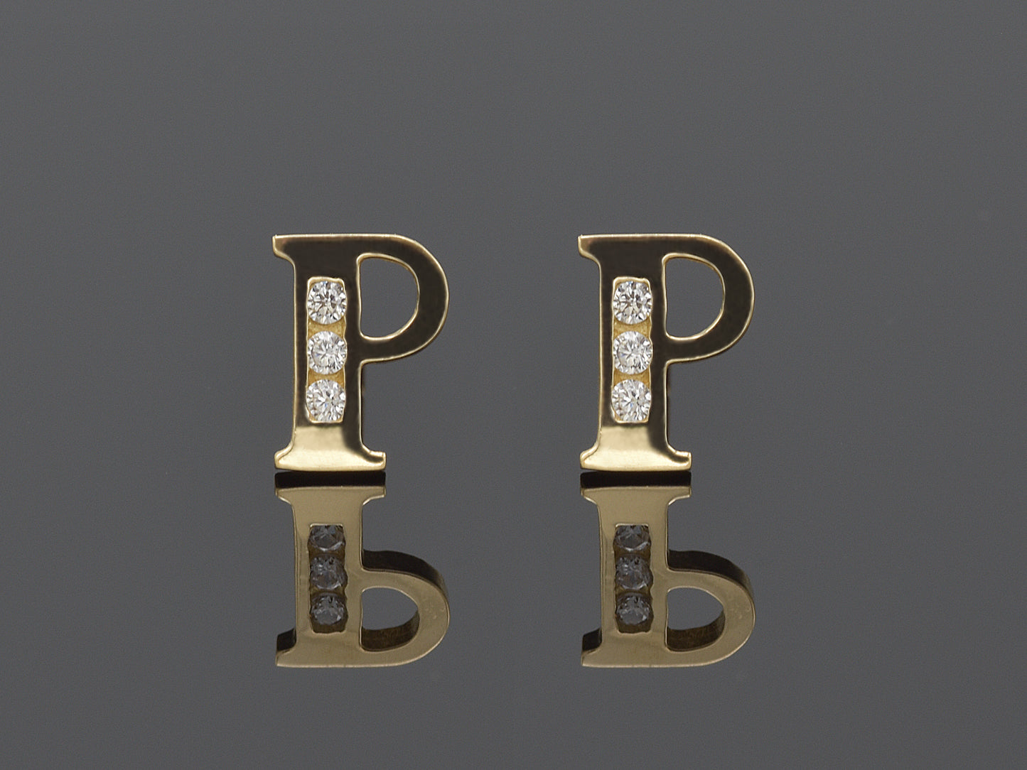 14K Initial Letter Alphabet Stud Earrings A-Z any Alphabet