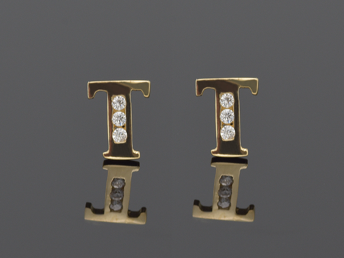 14K Initial Letter Alphabet Stud Earrings A-Z any Alphabet