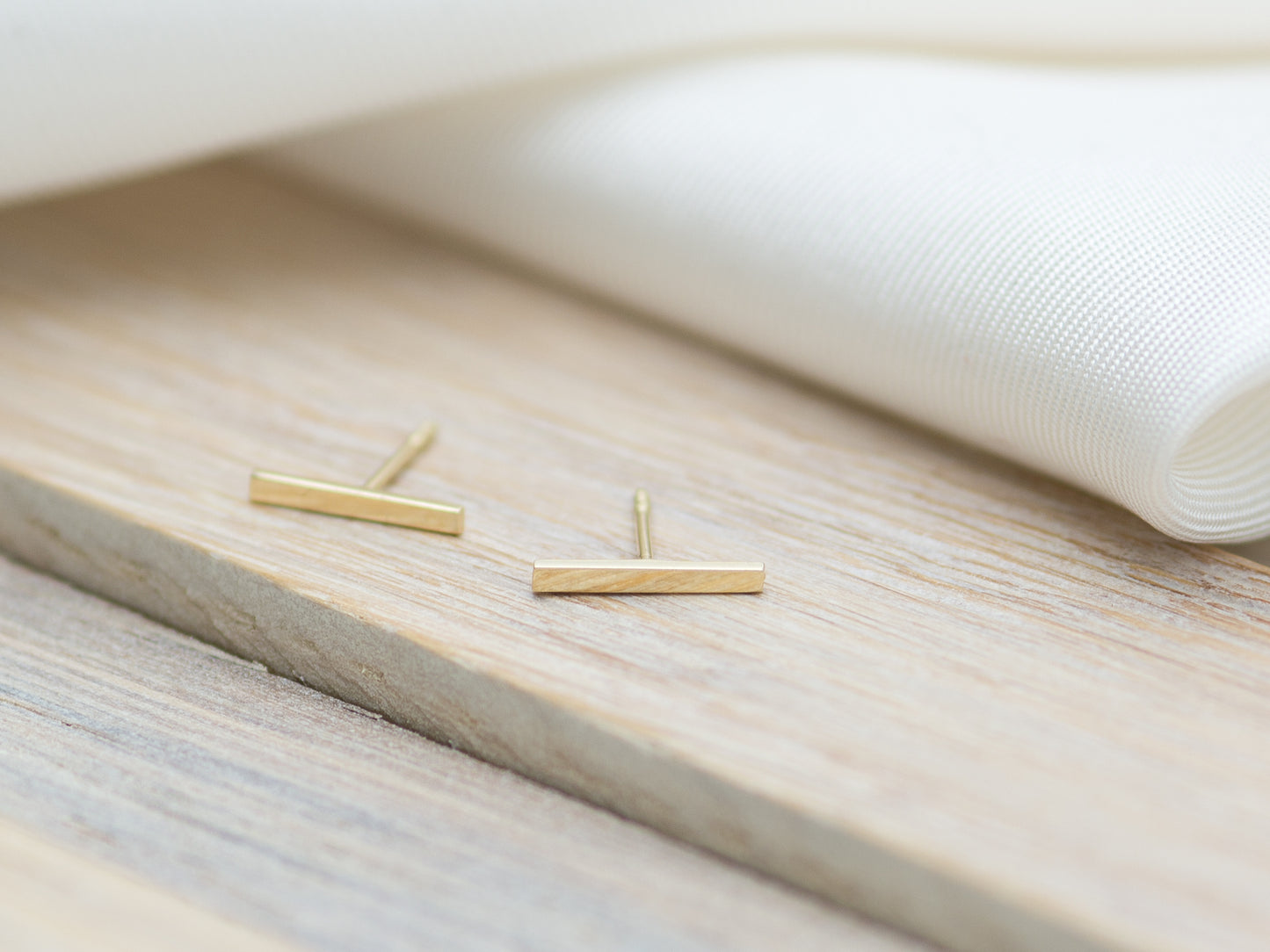 14k solid Yellow Gold Bar Earrings