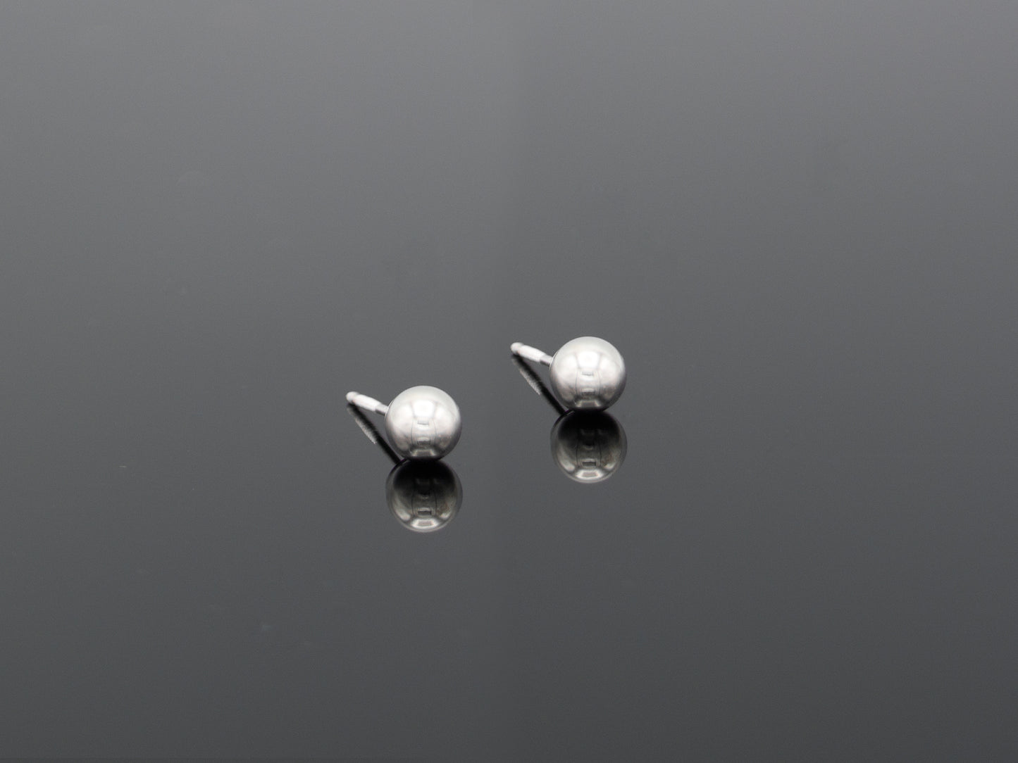 14K Gold Round Ball Earrings