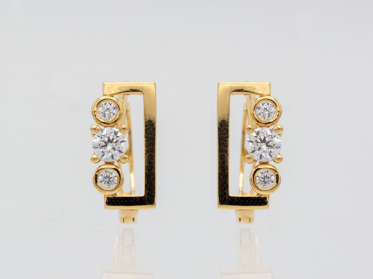 14k solid gold Geometric rectangular Simulated Diamonds Huggies earring