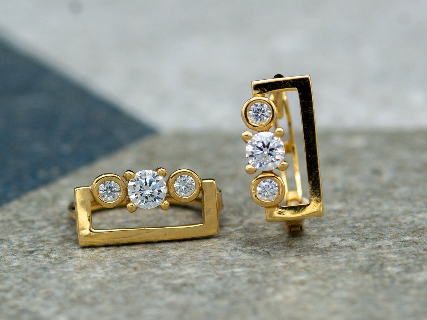 14k solid gold Geometric rectangular Simulated Diamonds Huggies earring