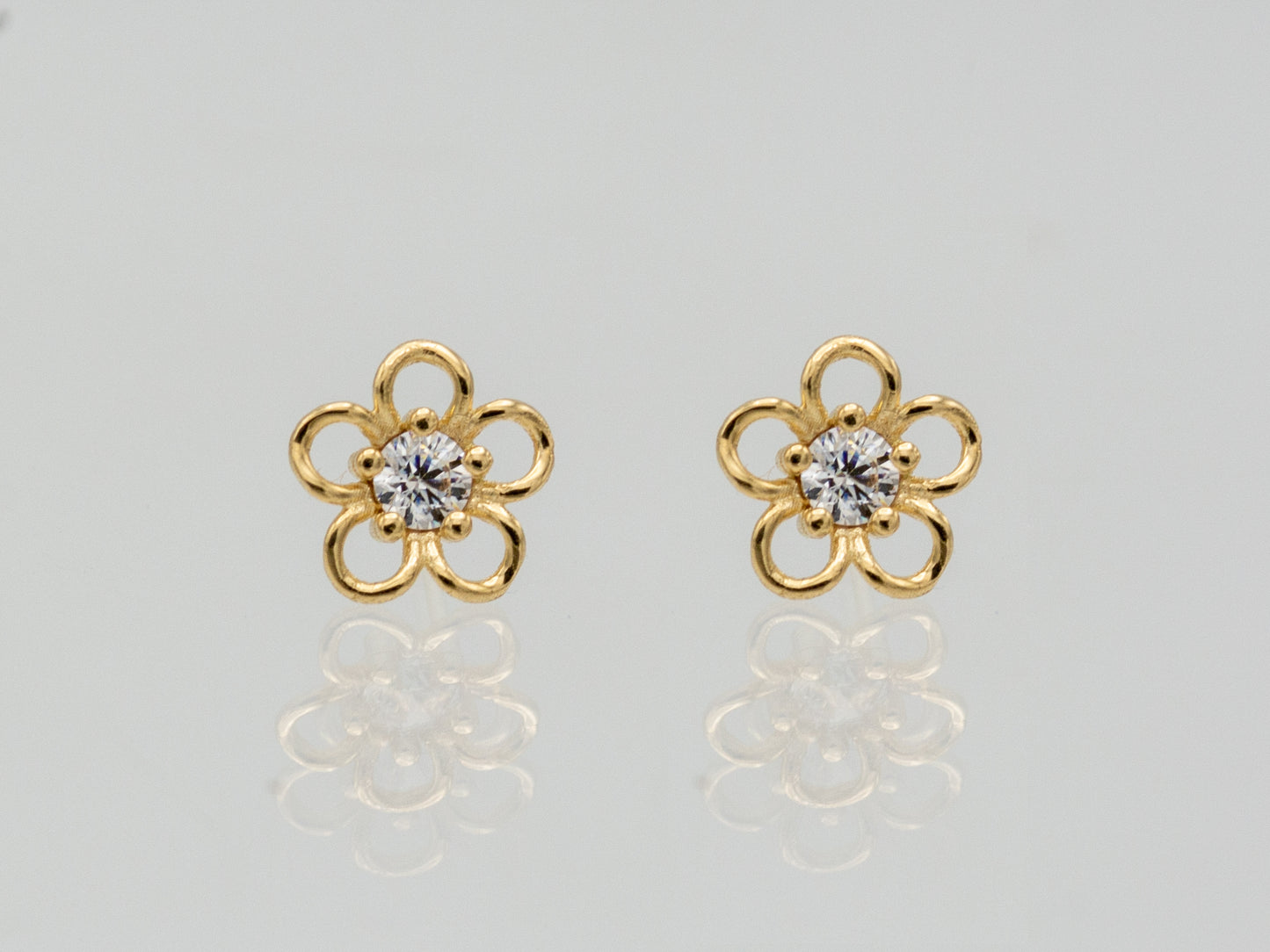 14k solid gold Flower Petals stud earrings