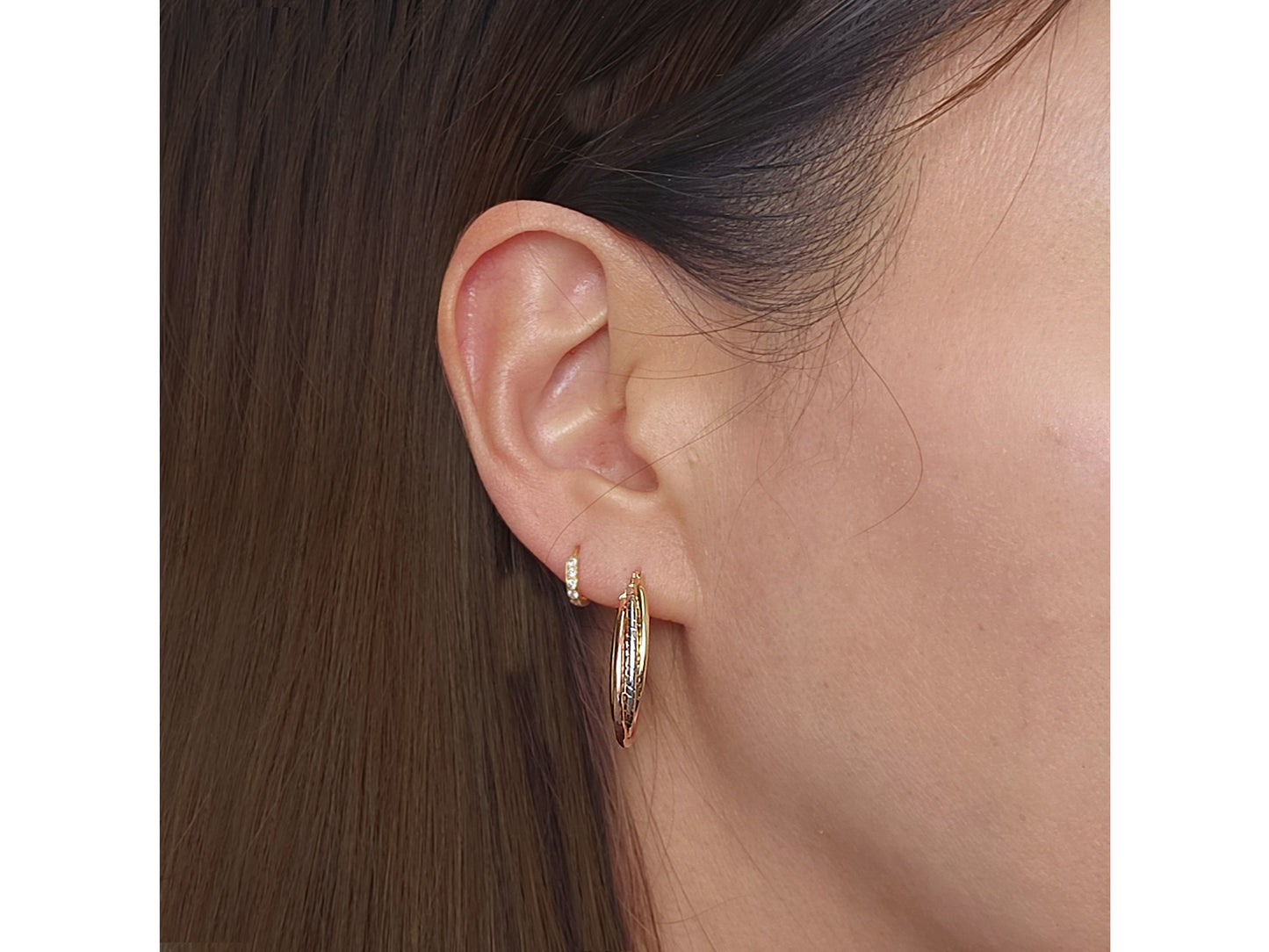 14K Solid Tri- Gold Tone Gold Triple Twist Oval Hoop Earrings in Hollow