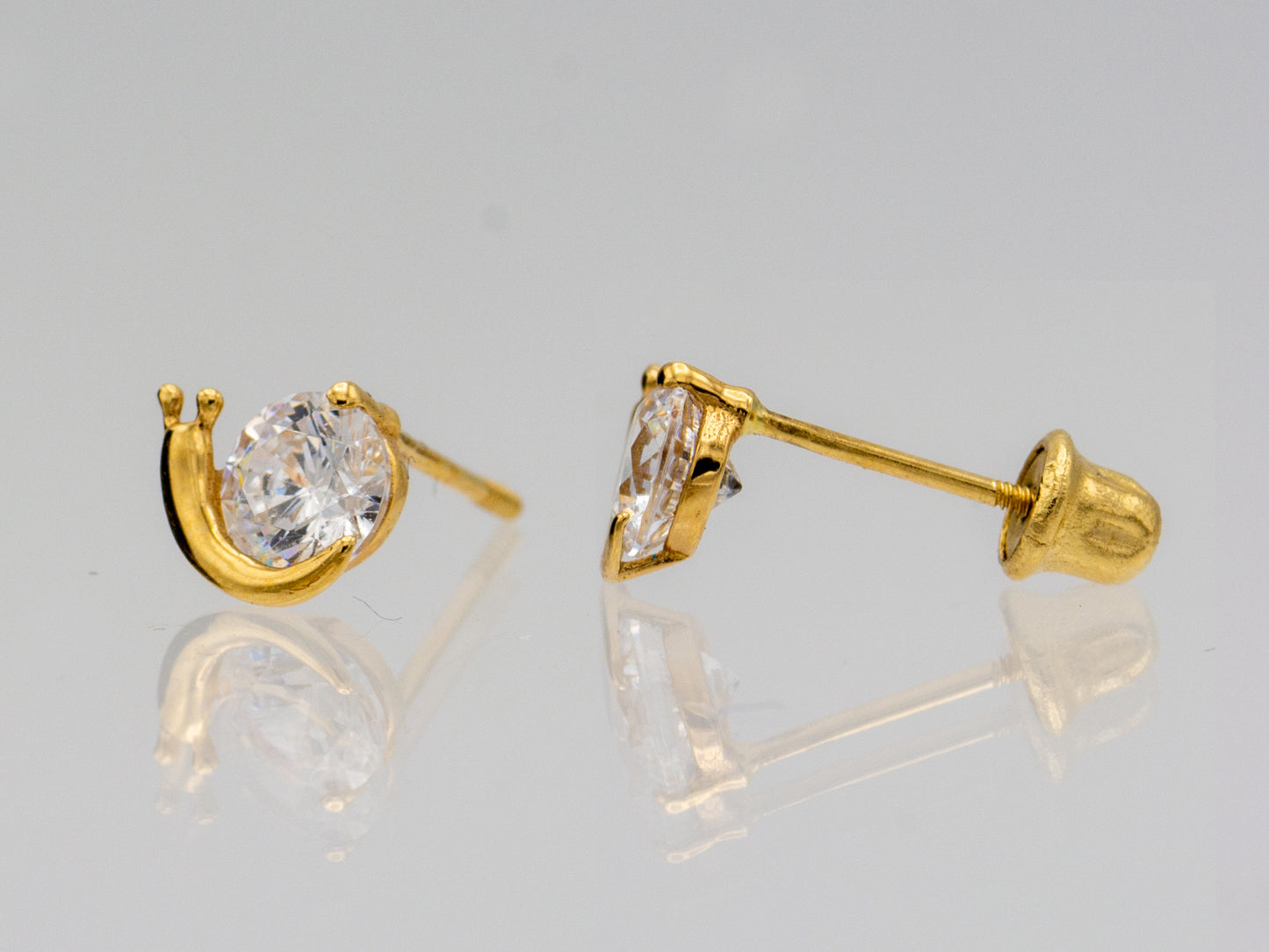 14k solid gold Snail stud earrings