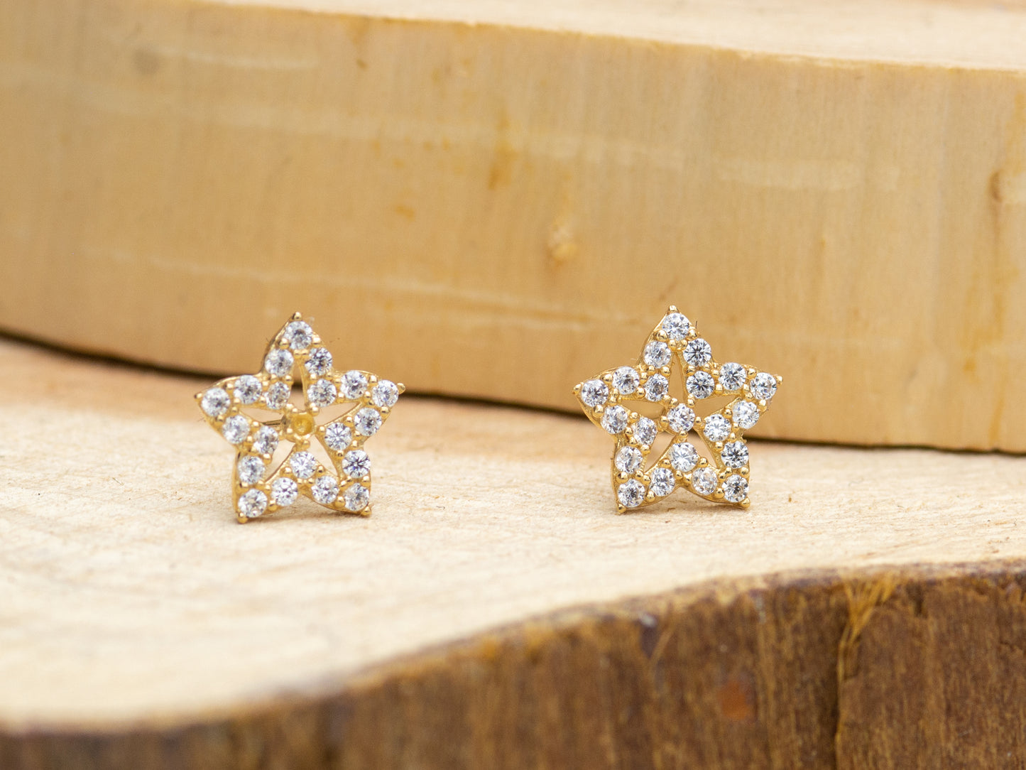 14k solid gold Shooting Stars stud earrings
