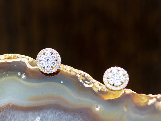 14k Solid Gold Round Simulated Diamond Cluster Stud Earrings