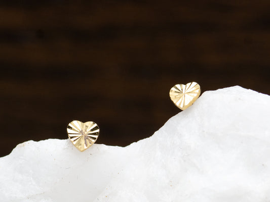 14k solid gold Diamond cut heart stud earring