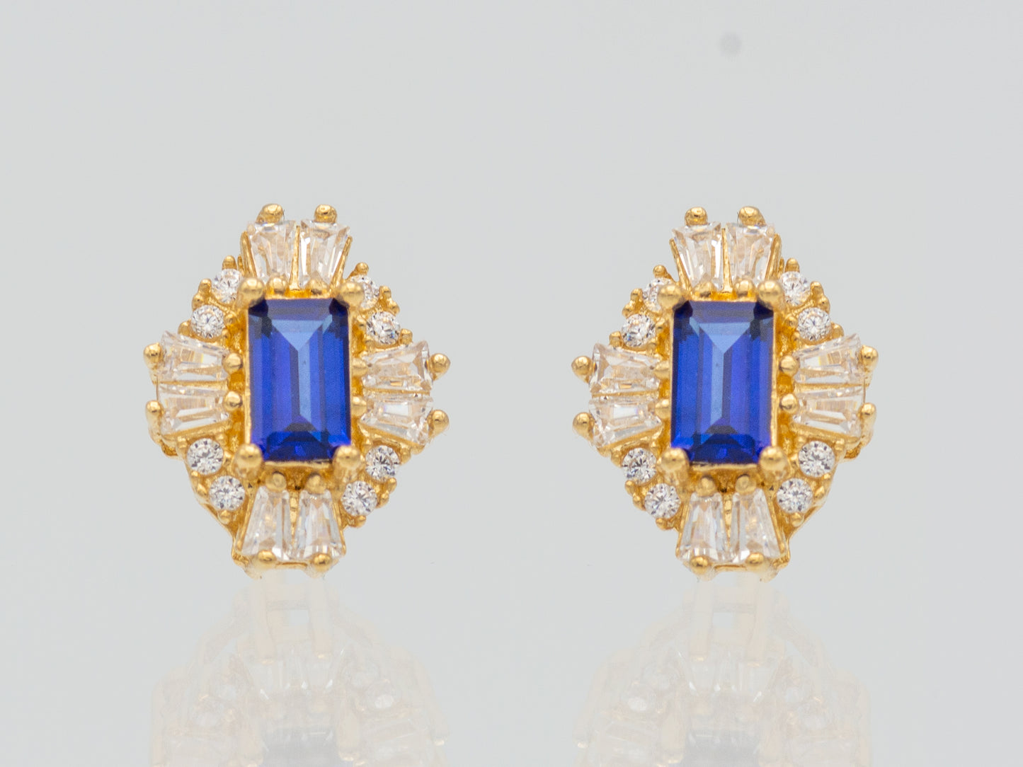 14k solid gold Synthetic Blue sapphire earring