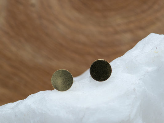 14k solid gold Disc Circle stud earring