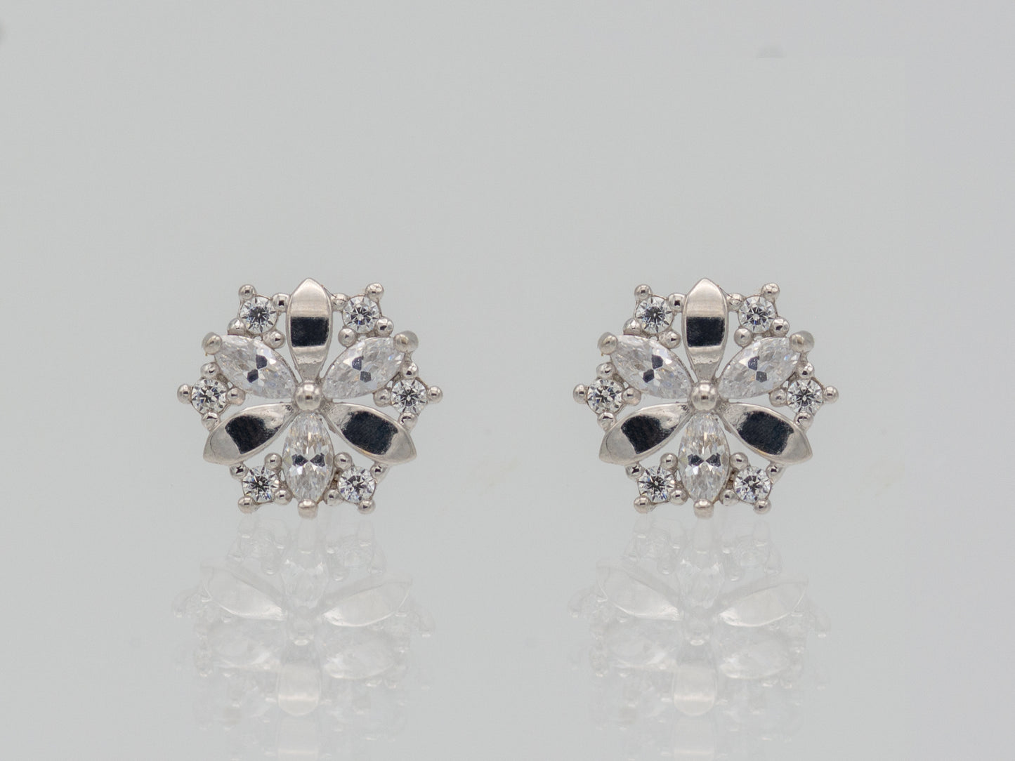 14k solid white gold floral burst stud earring