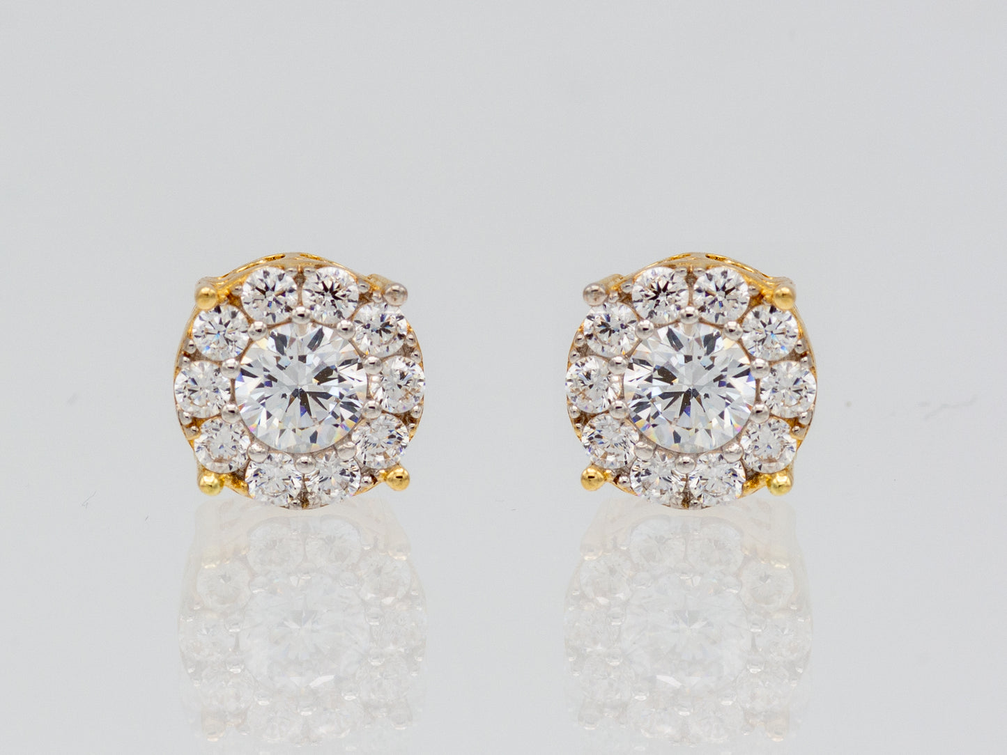 14k solid gold Round Cluster Simulated Diamond Unisex Stud Earring