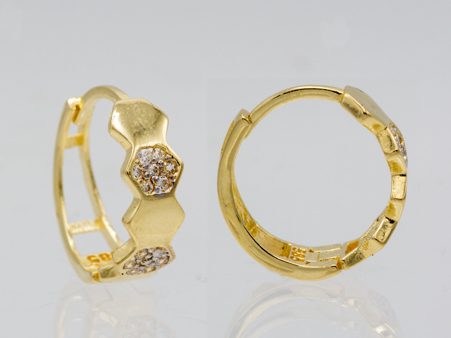 14k solid gold Huggies Beehive Earring
