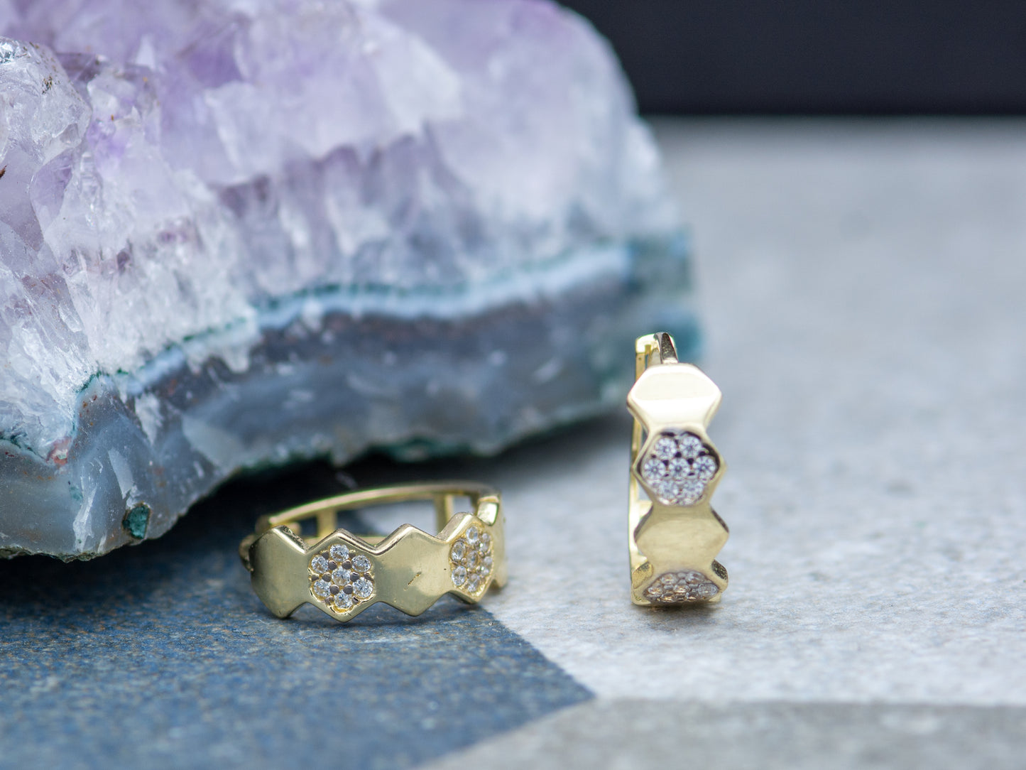 14k solid gold Huggies Beehive Earring