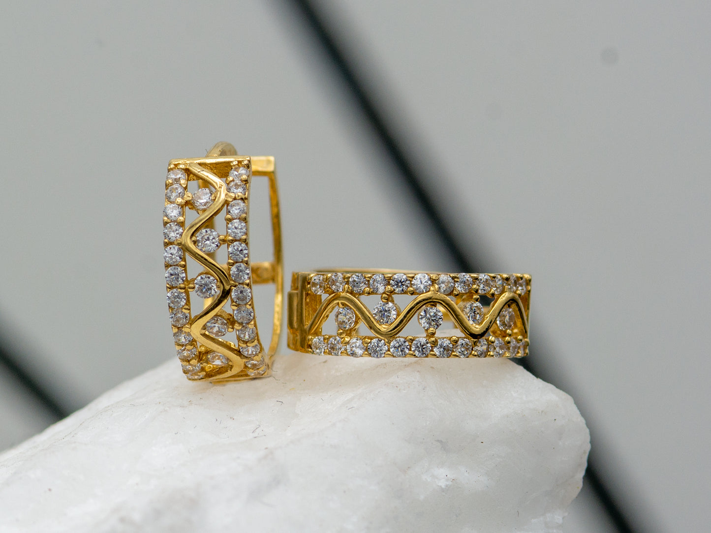 14k solid gold Zig Zag simulated Diamond Huggies earring