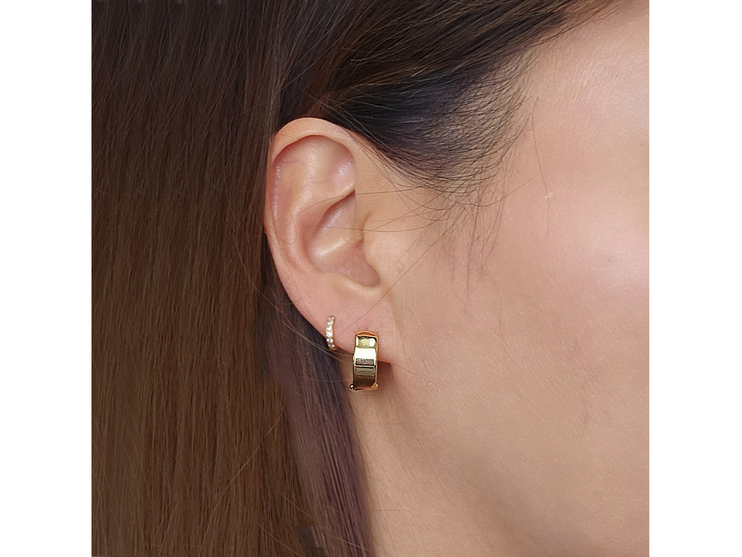 14k solid gold Rounded Wide Hinged Huggies Earring