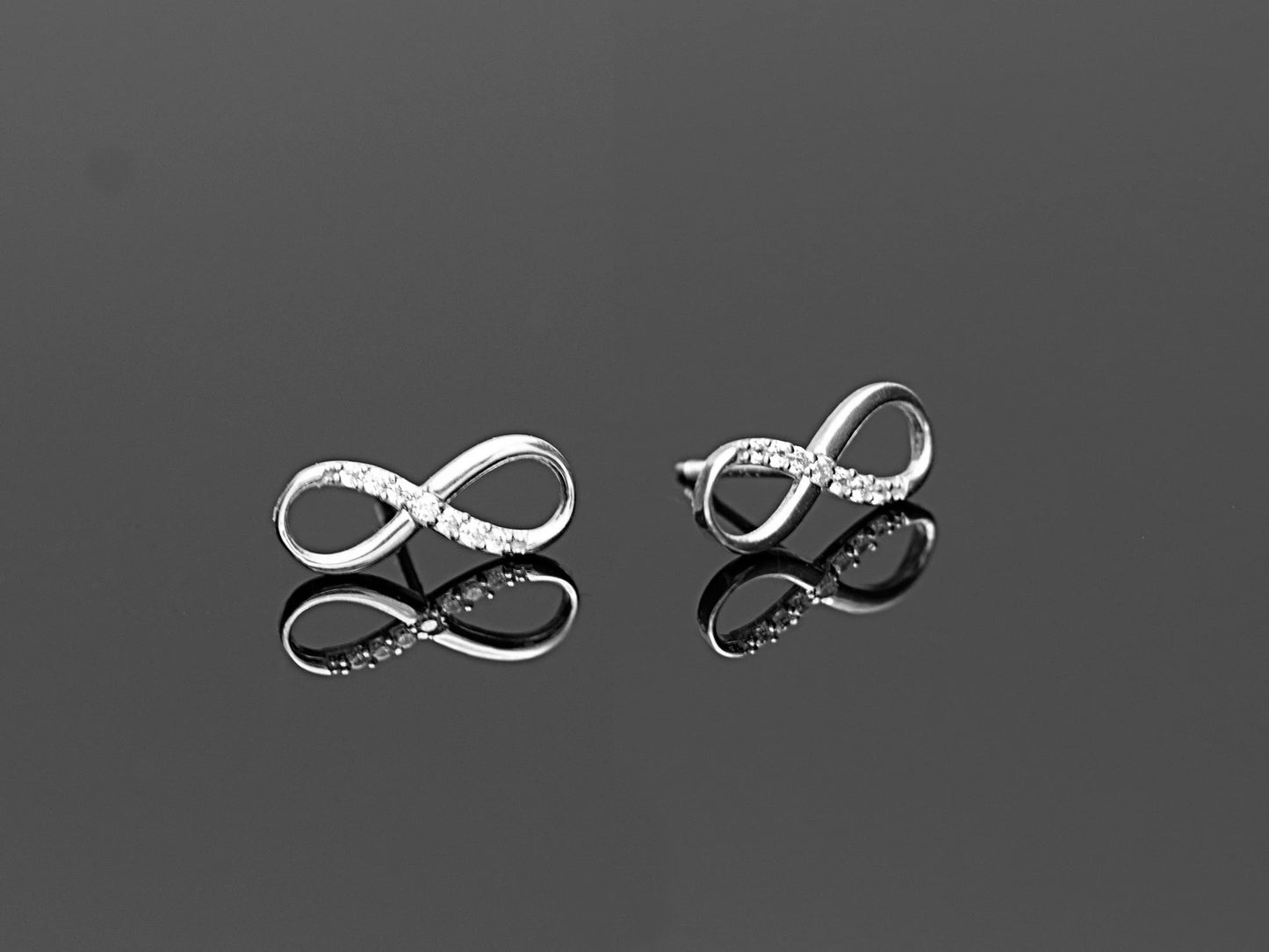 14K Solid Yellow Gold Infinity Sign Stud Earrings