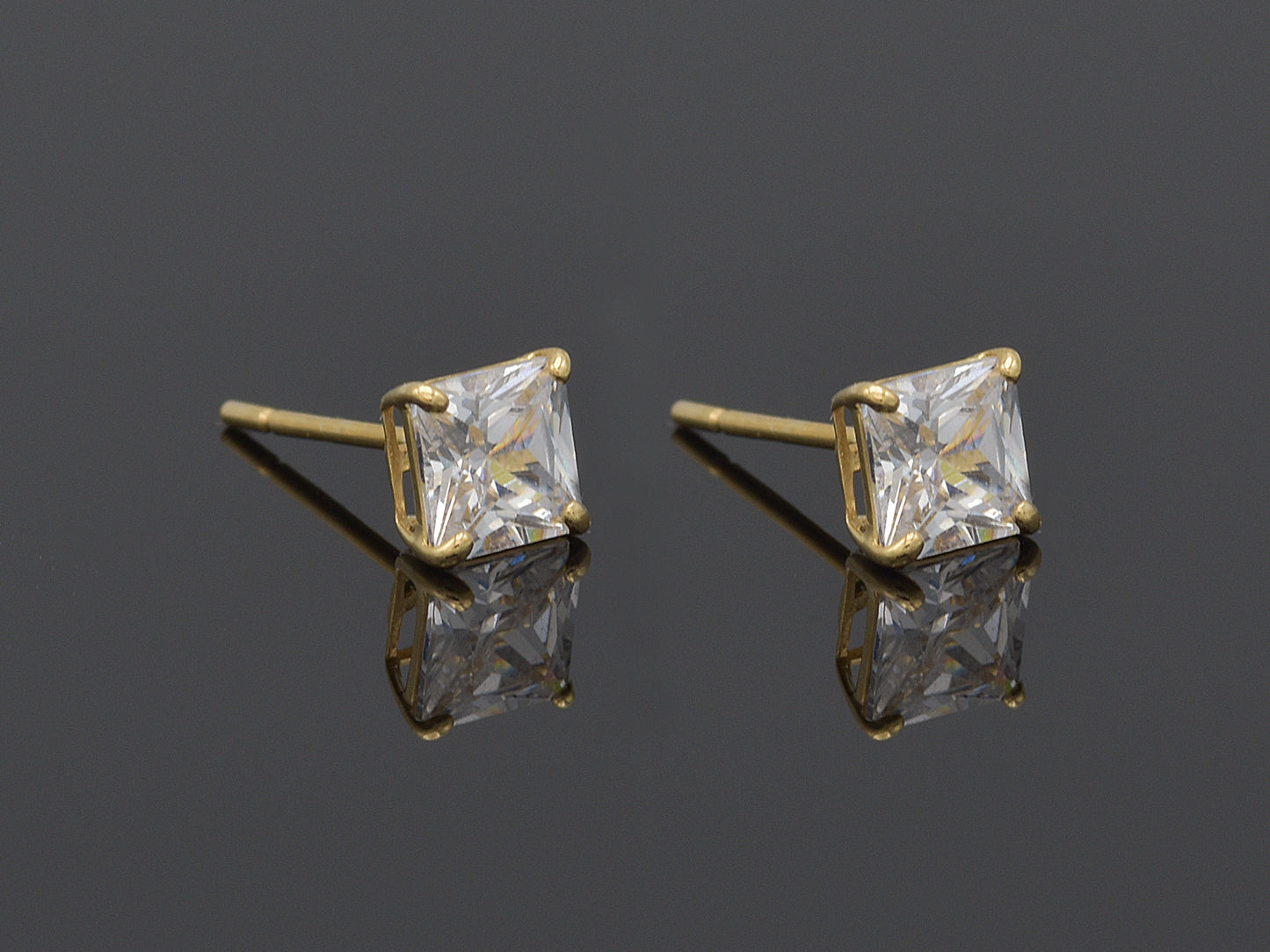 14k Solid Gold Basket Set CZ Princess cut Stud