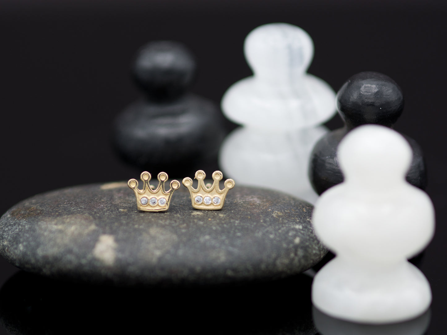 Minimalist & Dainty Royal Crown 14K solid earring stud