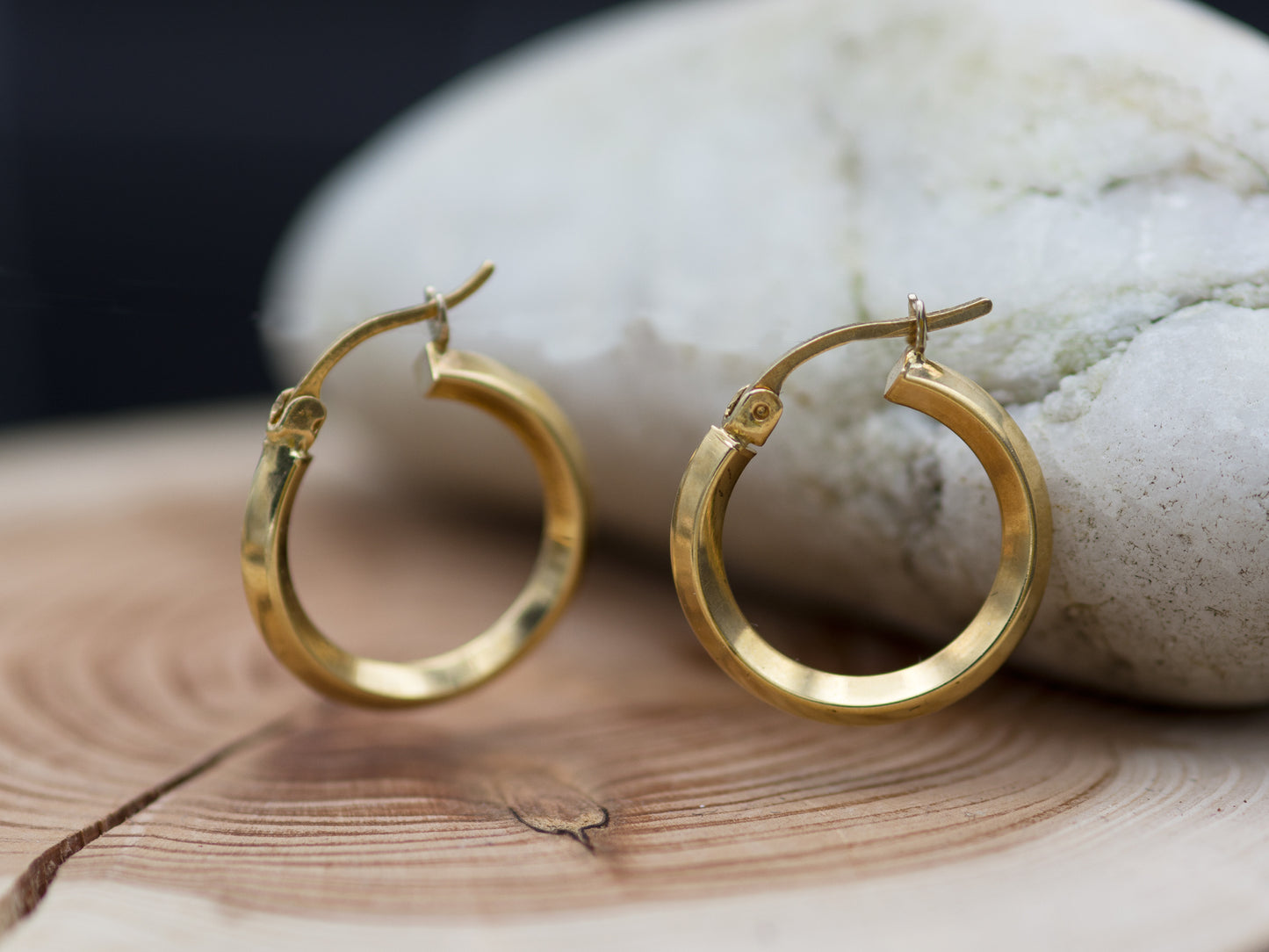 Knife Edge Hoop Earrings In 14K Yellow Gold tube huggie