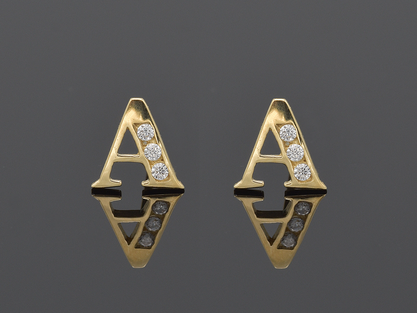 14K Initial Letter Alphabet Stud Earrings A-Z any Alphabet