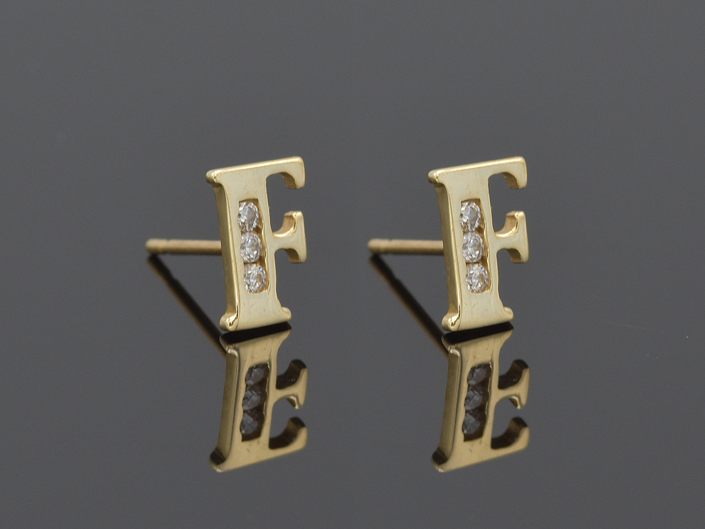 14K Initial Letter Alphabet Stud Earrings A-Z any Alphabet