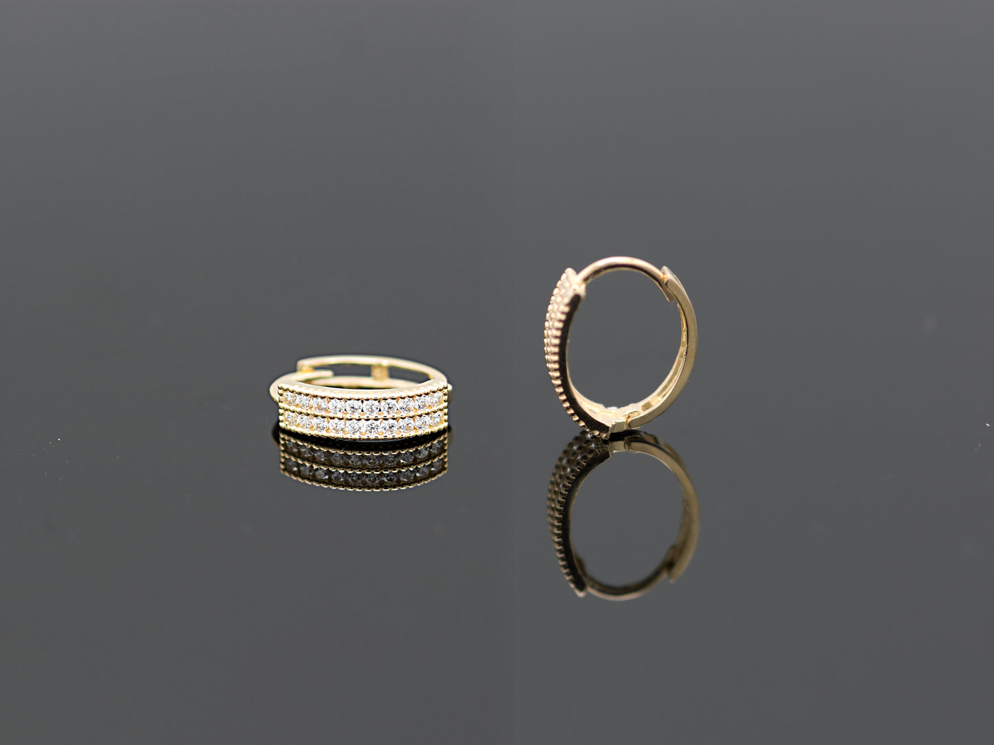 14k solid yellow gold Oval shape Huggie Hoop