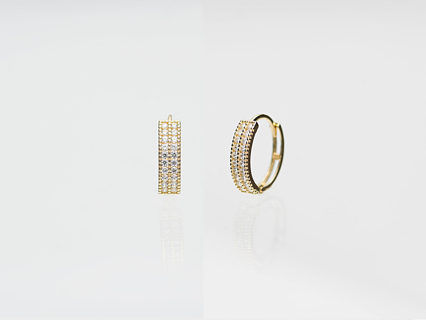 14k solid yellow gold Oval shape Huggie Hoop