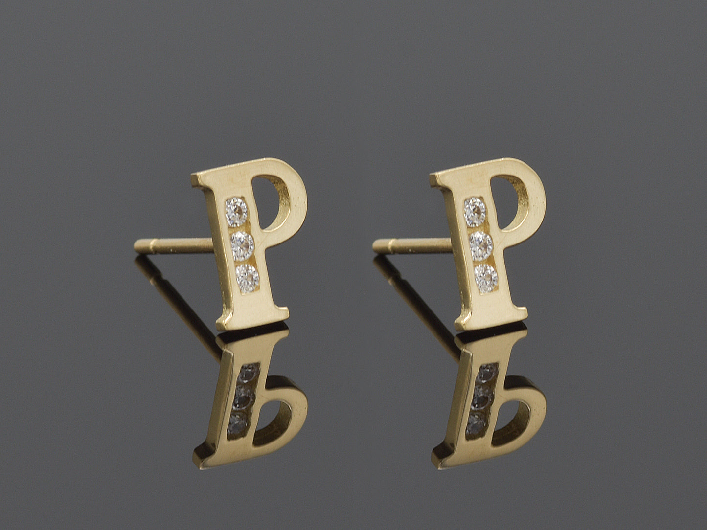 14K Initial Letter Alphabet Stud Earrings A-Z any Alphabet