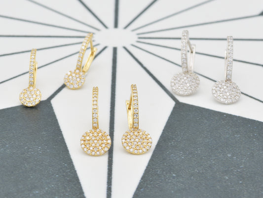 14K solid gold fastened disk earring