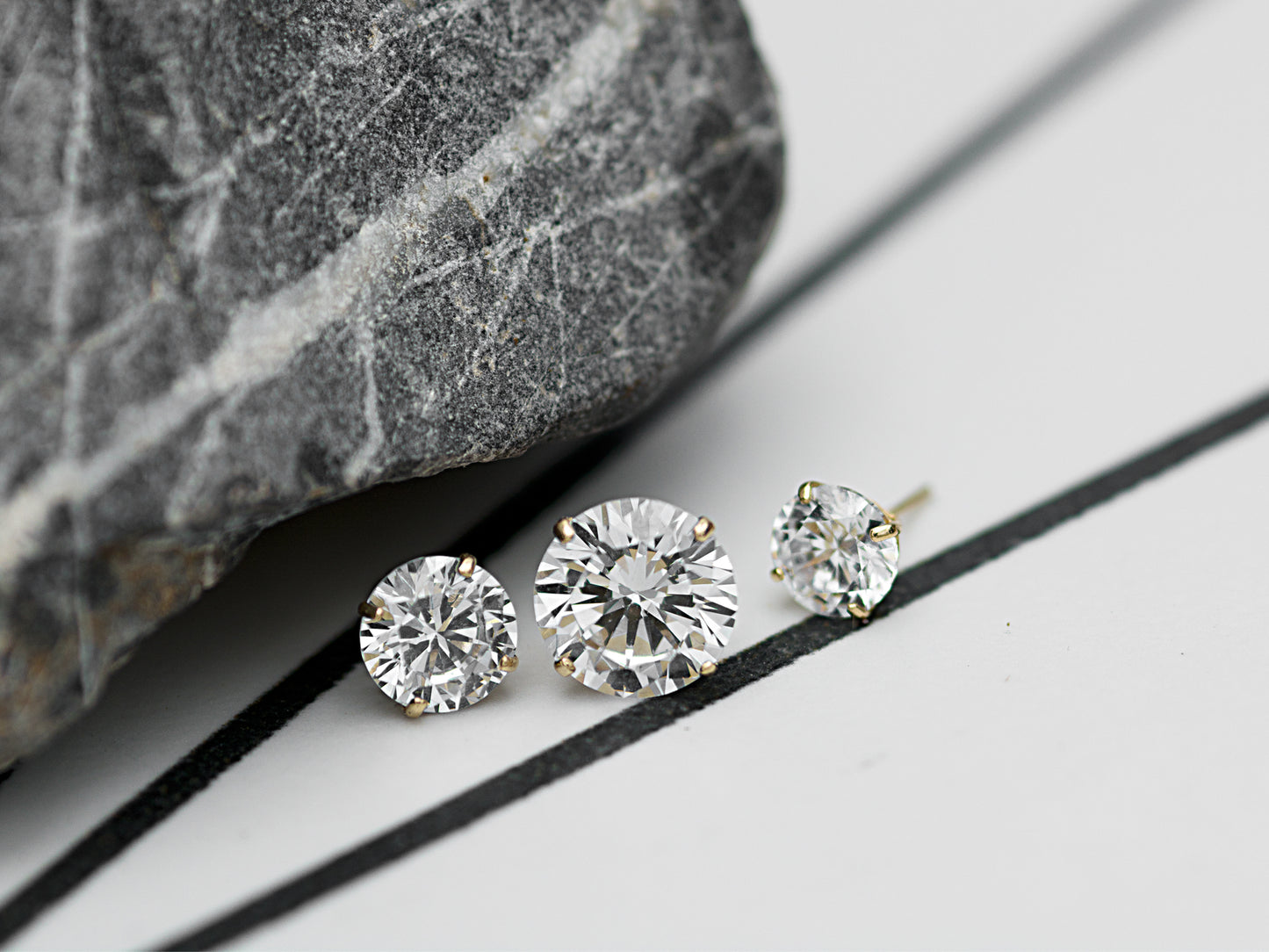 14K Solid Yellow Gold/ White Gold Stud Earring