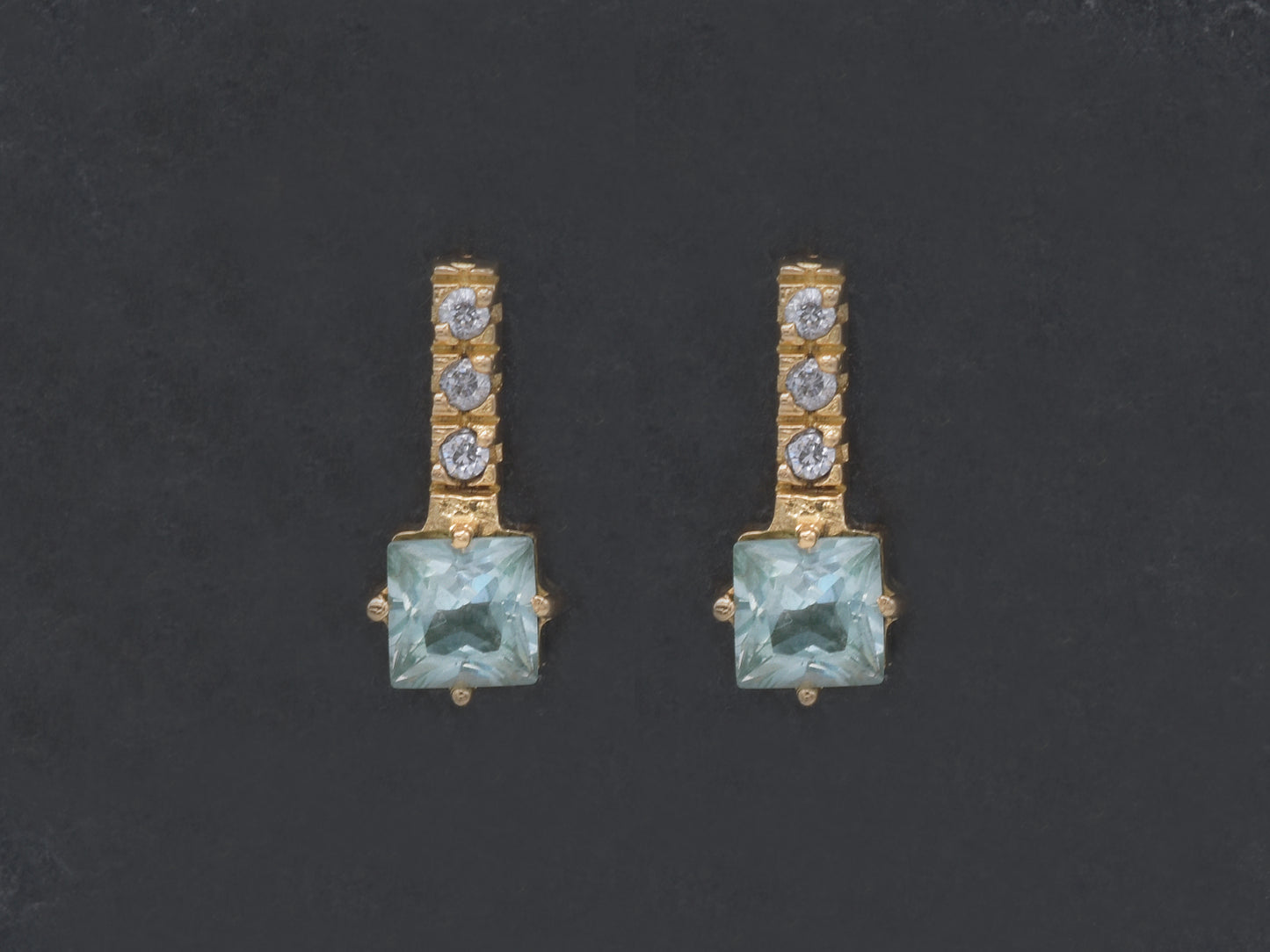 4k solid gold post drop earring with Aquamarine gemstone1