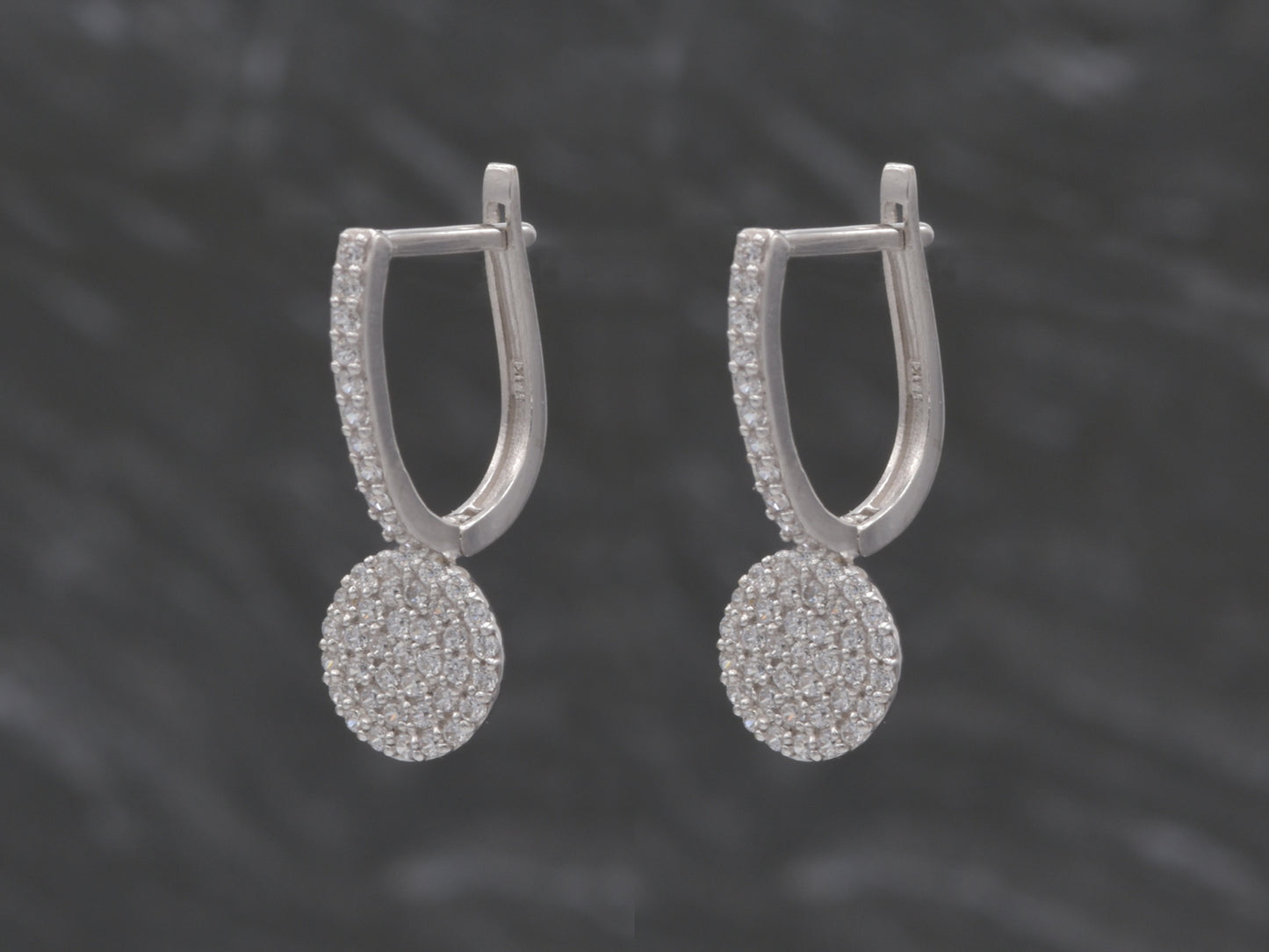 14K solid gold fastened disk earring