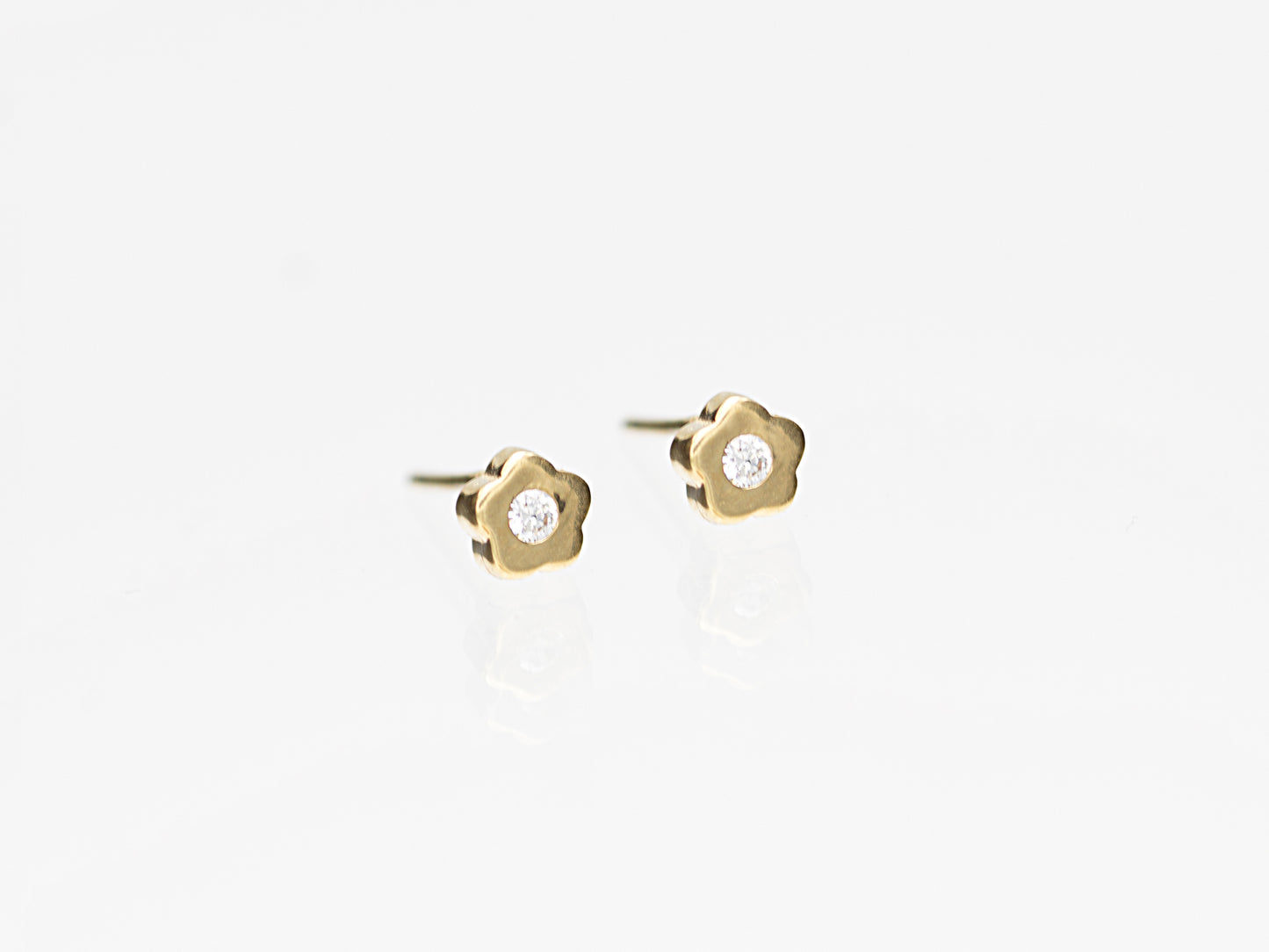 14K Solid Gold Flower earrings