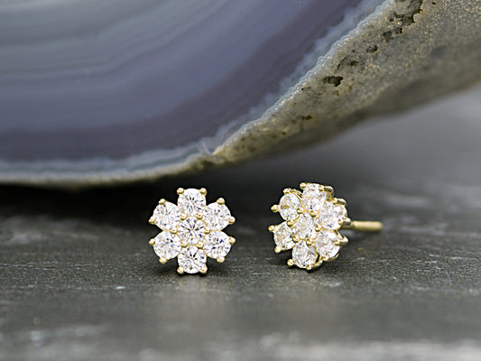 14K Solid Gold Flower Cluster Diamond earring