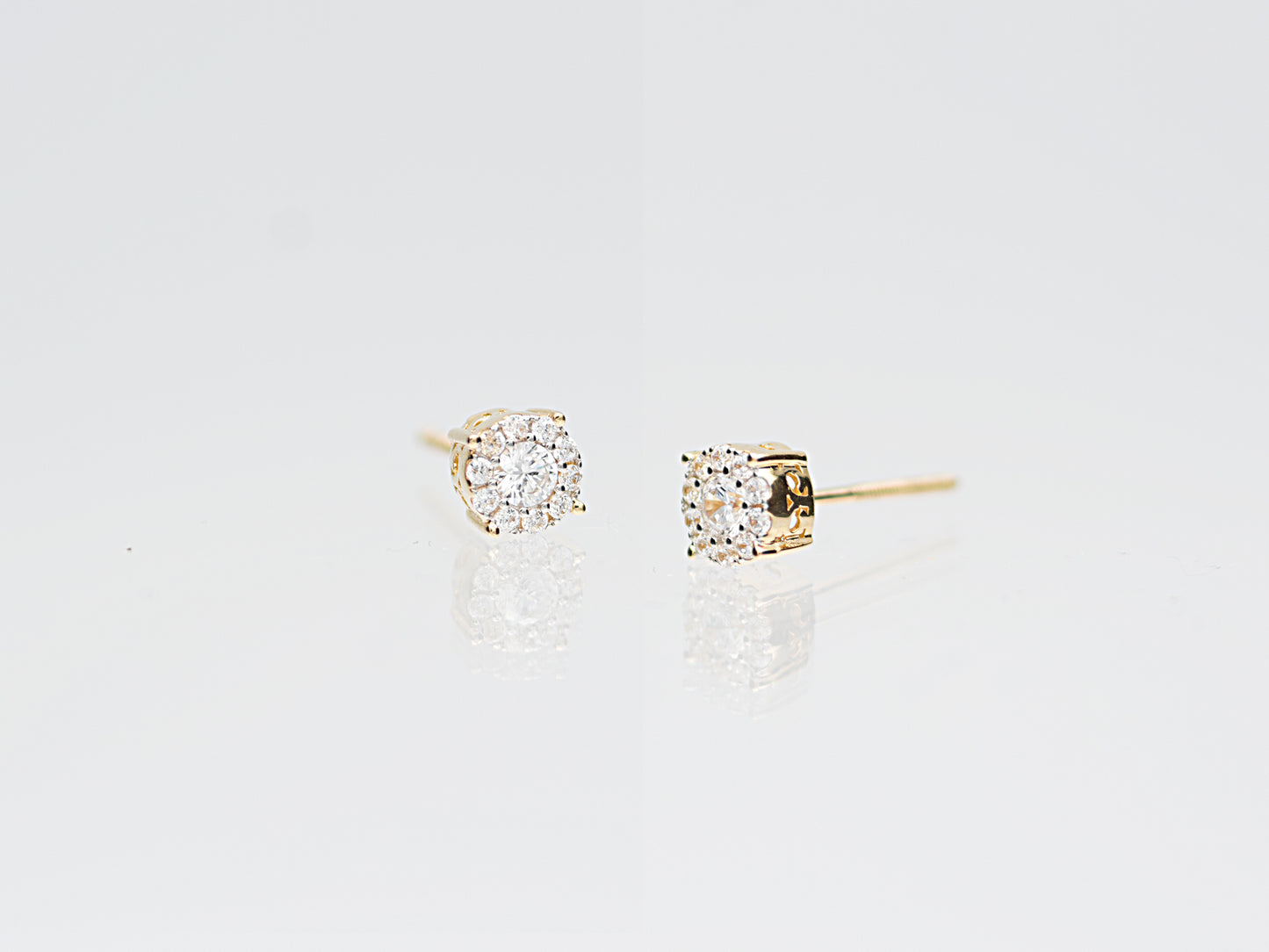 14K Yellow Solid Gold Floral Simulated Diamond