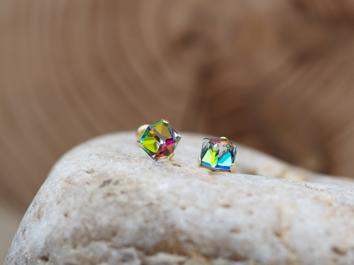 Prizm cube 14k solid gold stud earring