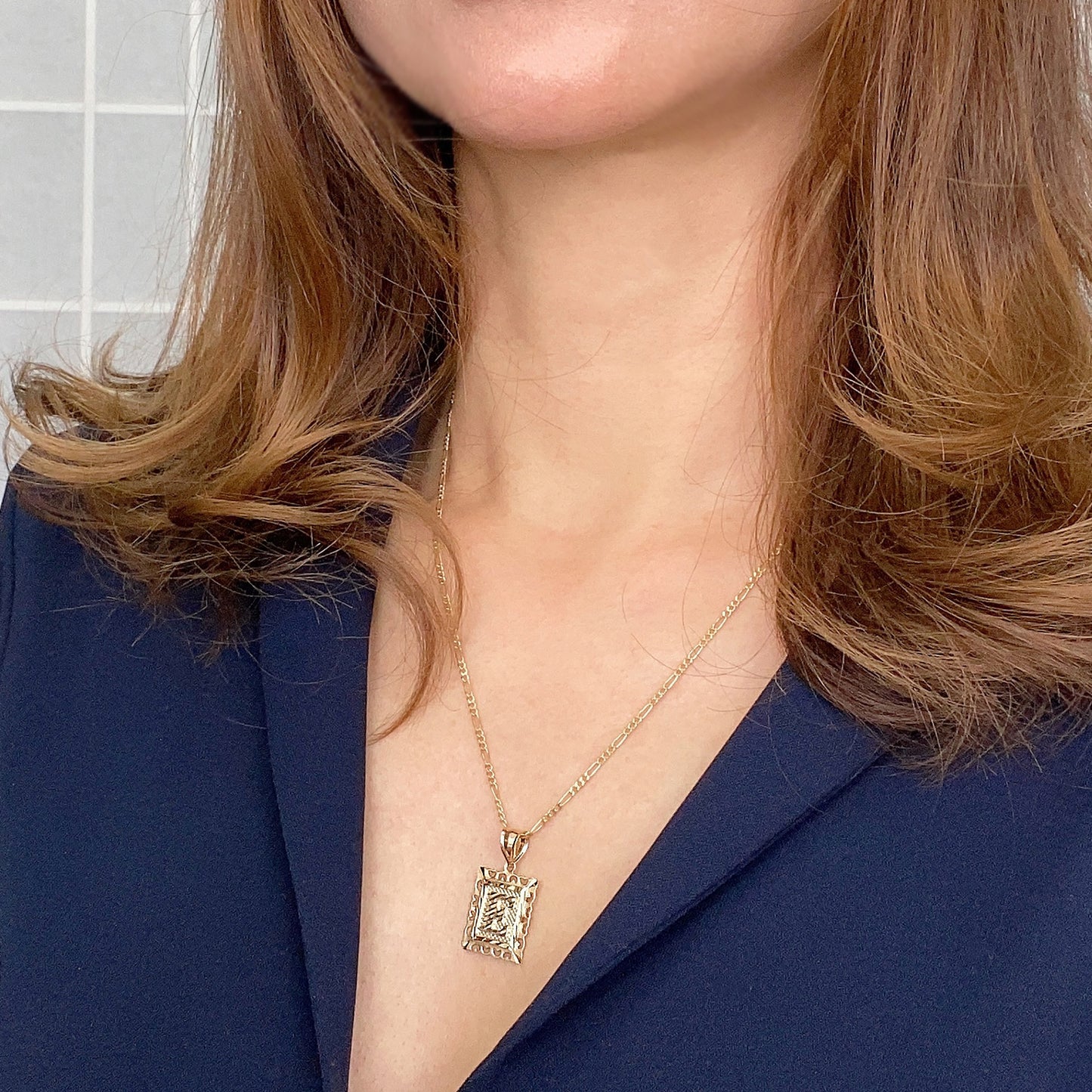 10K Solid Gold Medal Initial Alphabet Letter Frame Figaro chain Necklace